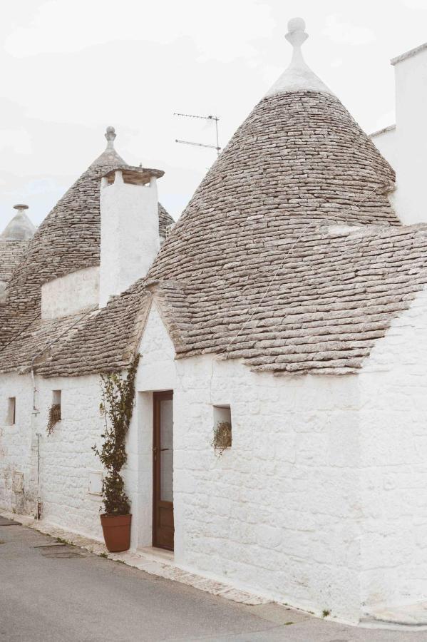 I Trulli Di Dioniso - Aurora Villa Alberobello Eksteriør bilde